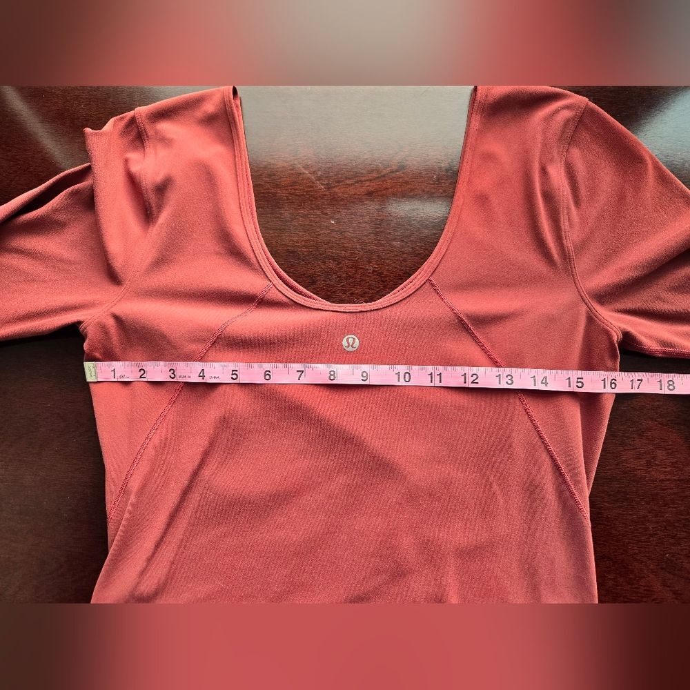 Lululemon Align™ Wide-Neck Long-Sleeve Shirt *Crop - Rose/Terracotta 6/8 - Picture 4 of 5